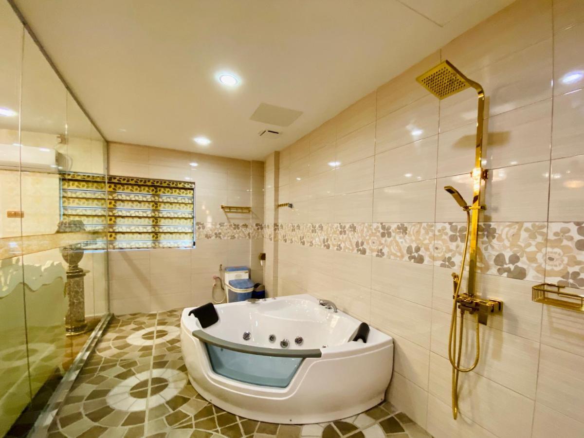 J Boutique Hotel 新张优惠 Muar Exterior foto
